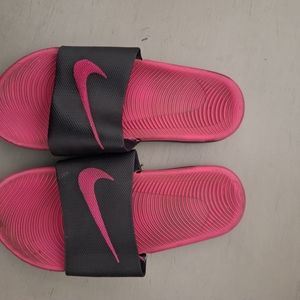 Girls Nike Sandals, size 4y
